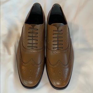 Tod’s Brown Leather Lace-Ups